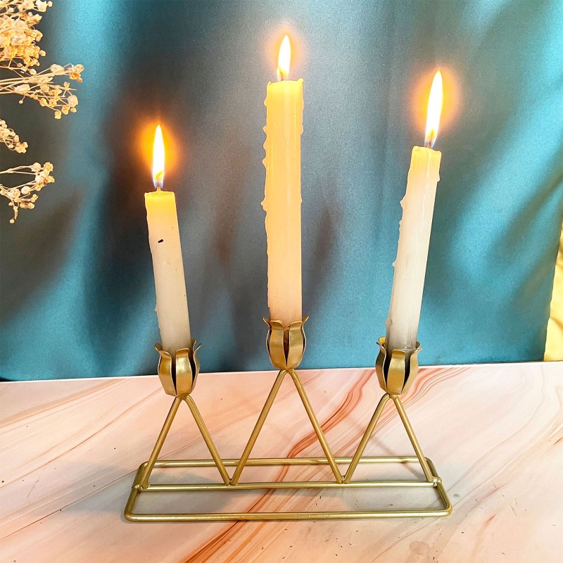 Chân Nến Bằng Kim Loại Phong Cách Bắc Âu Cổ Điển Dùng Để Trang Trí Bàn Tiệc Cưới