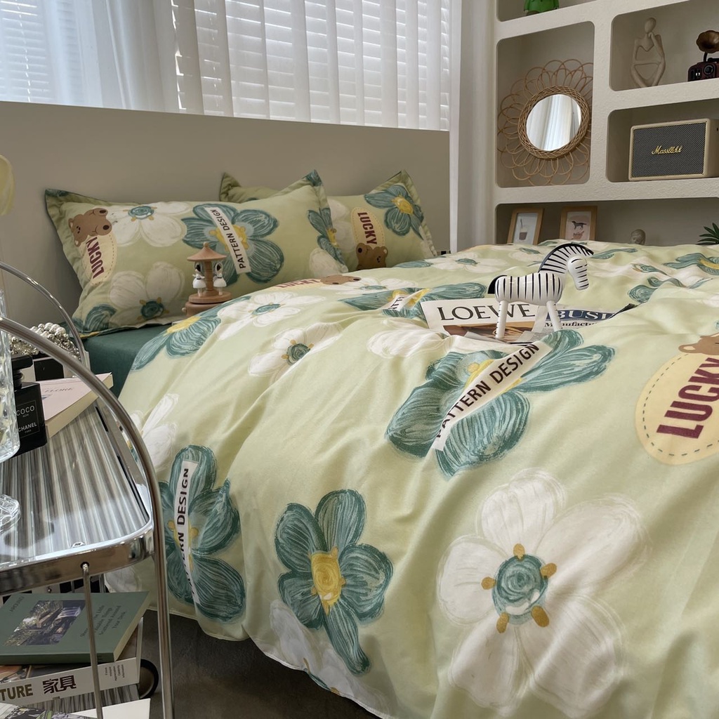 Bộ vỏ chăn ga gối 4 món Cotton Polyester hoa năm cánh sơn mài xanh trắng