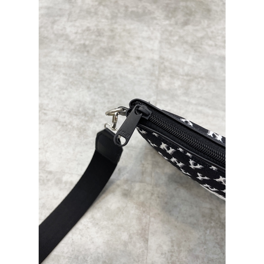 Túi xách, ví cầm tay, Túi Clutch MLB New Arrivals 2022 - Ví Kẹp Nách Màu Đen, Vàng Nâu hàng DƯ FULL TEM TAG