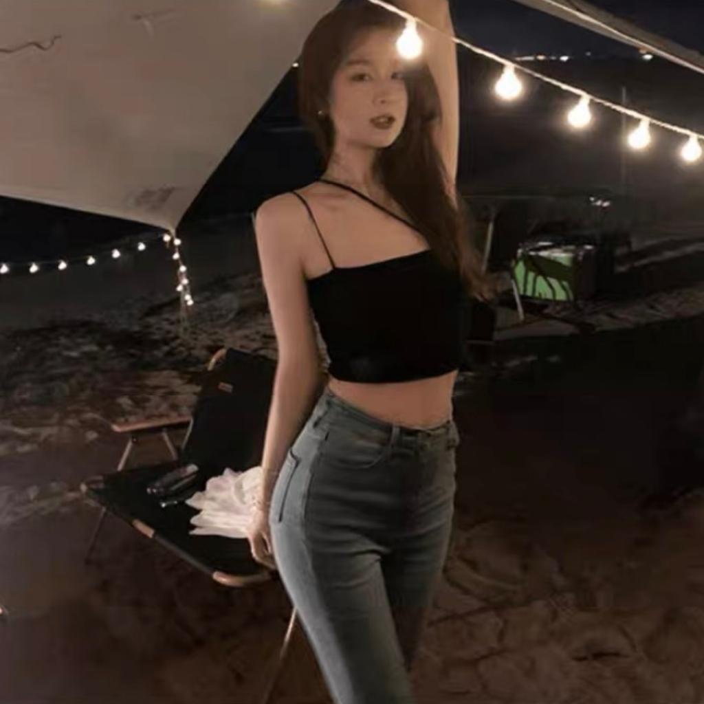 Áo Croptop Hai Dây Chéo Vai Siêu Hot