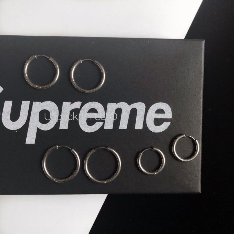 Khuyên Tai Thép Titan Kiểu Dáng Đơn Giản Thời Trang