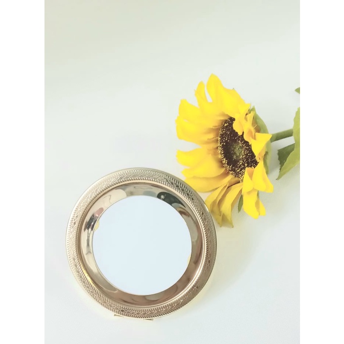 Phôi gương thêu tròn có hoa văn loại đẹp