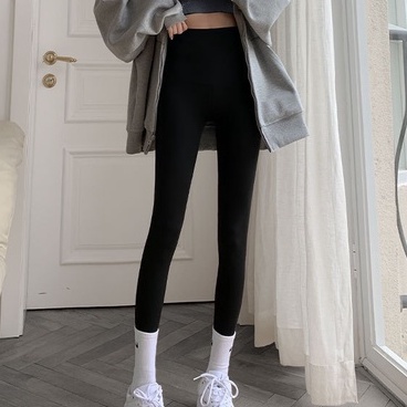 Quần legging nữ tregging dài cạp cao nâng mông thun ôm skinny màu đen THE UNTOPS.N