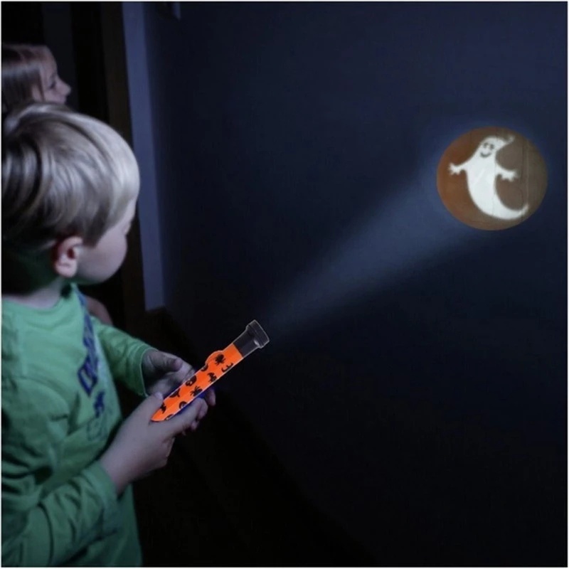Đèn Pin Chiếu Hình Đầu Lâu Trang Trí Tiệc Halloween Cho Bé