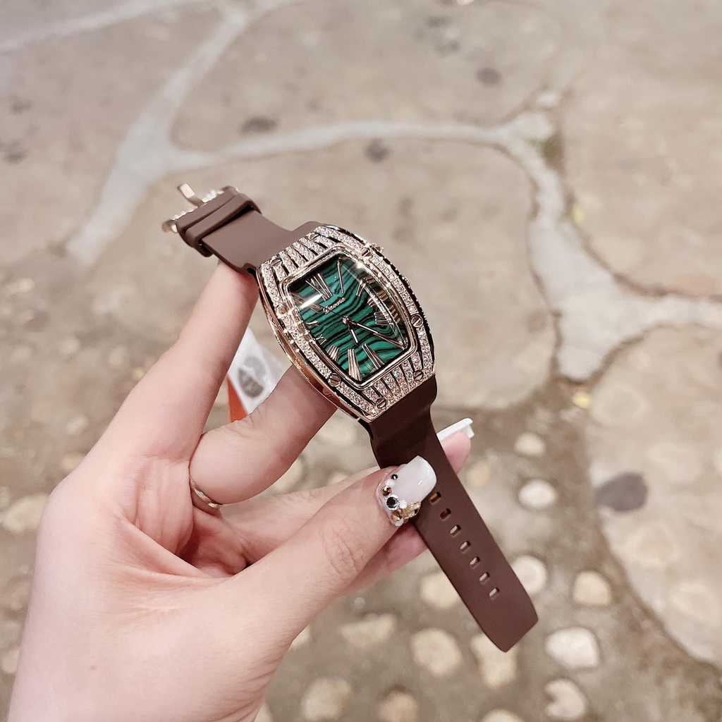 Đồng hồ nữ Davena mặt bầu quai silicon mềm dẻo, bảo hành 12 tháng