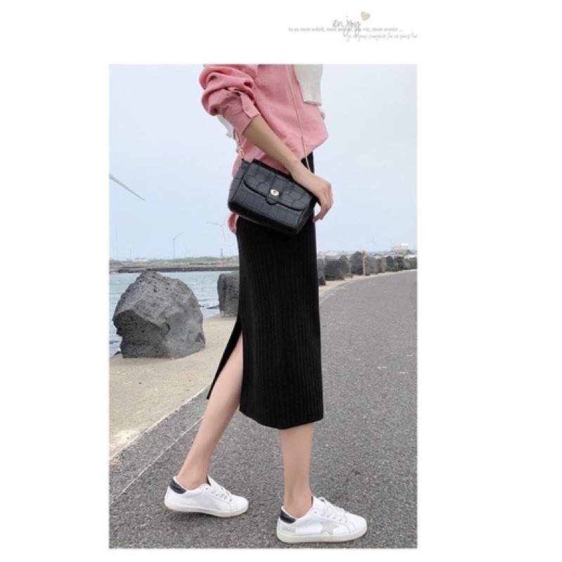 Chân váy len dáng bút