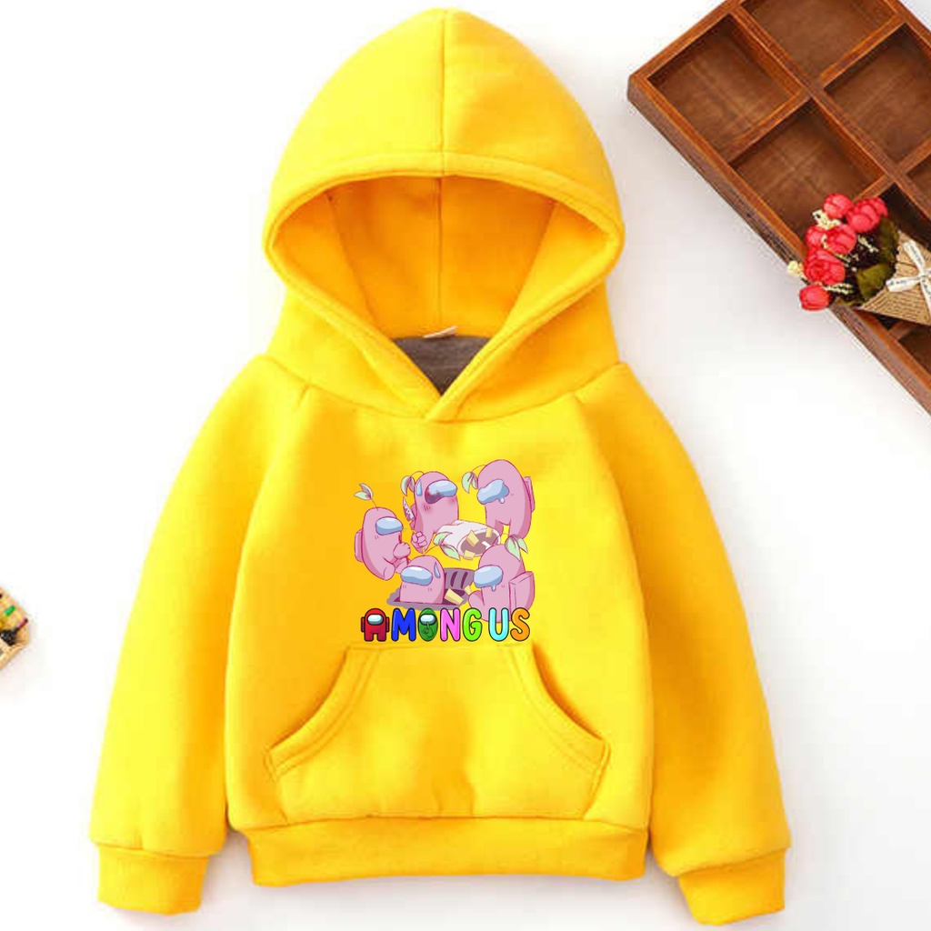 Áo hoodie nỉ màu vàng in hình Among us cho bé trai bé gái