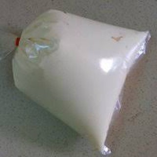 Bơ trắng