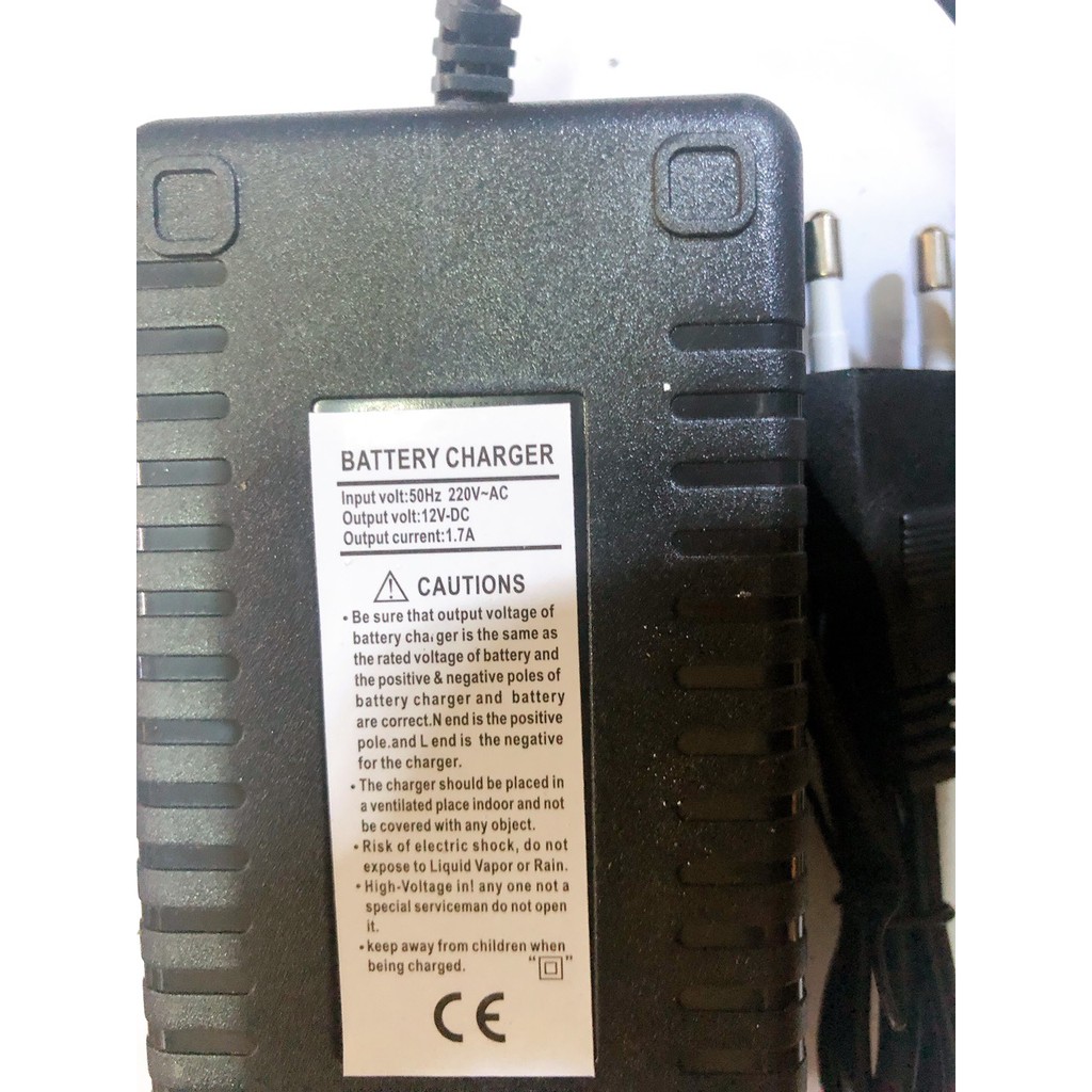 Sạc lớn bình xịt thuốc 12V 1,7A