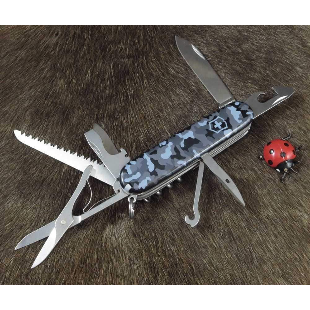 Dao đa năng Victorinox Huntsman màu rằn ri camo