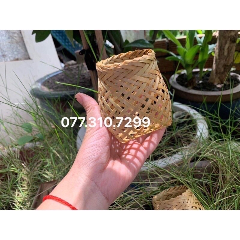 Giỏ tre trang trí mini  trang trí trồng cây