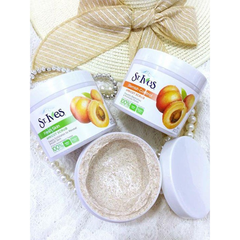 Kem Tẩy Tế Bào Chết Body St.Ives Fresh Skin Apricot Scrub (283g)