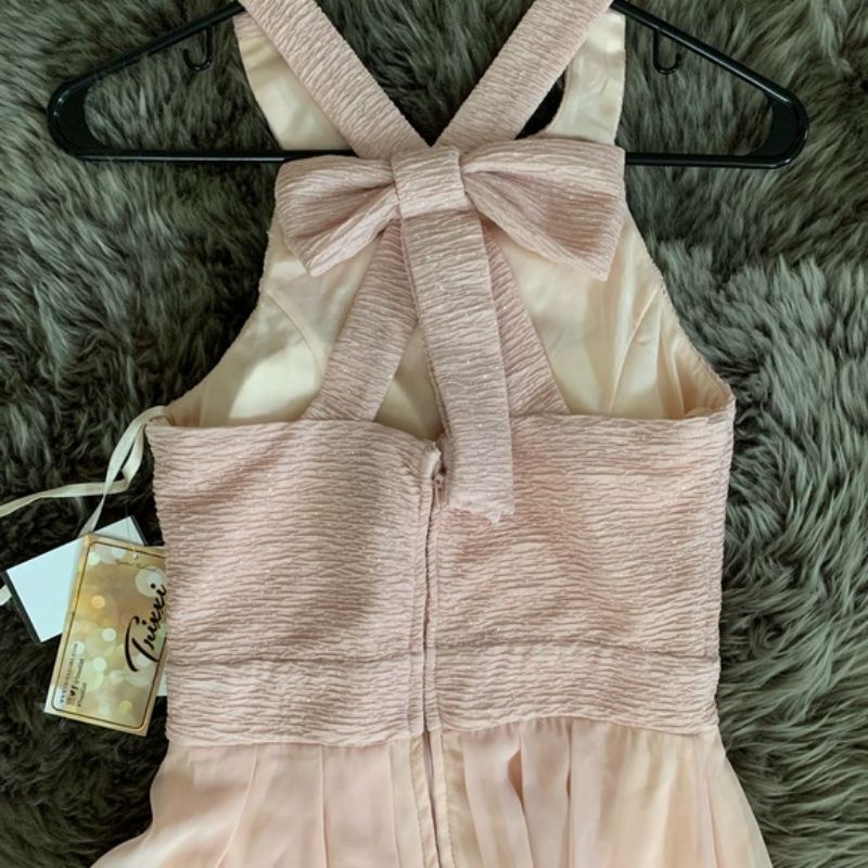 Đầm dạ hội ngắn mini dress bow back Trixxi VNXK đầm tiệc voan xoè chiffon hồng cổ yếm nơ lưng cutout xuất khẩu dư xịn