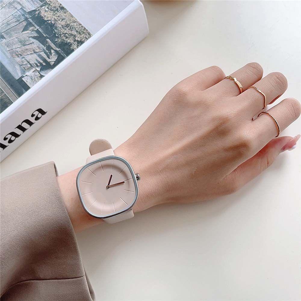 QQMALL Đồng Hồ Nữ Dây Da Mặt Vuông Thời Trang