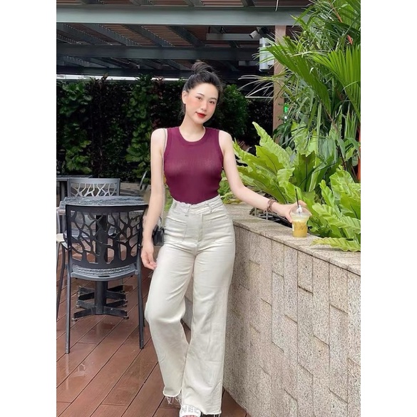 Quần jeans ống suông lưng cao hot trend