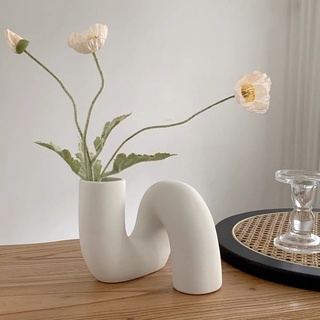 Bình gốm uốn lượn nghệ thuật trang trí Bắc Âu