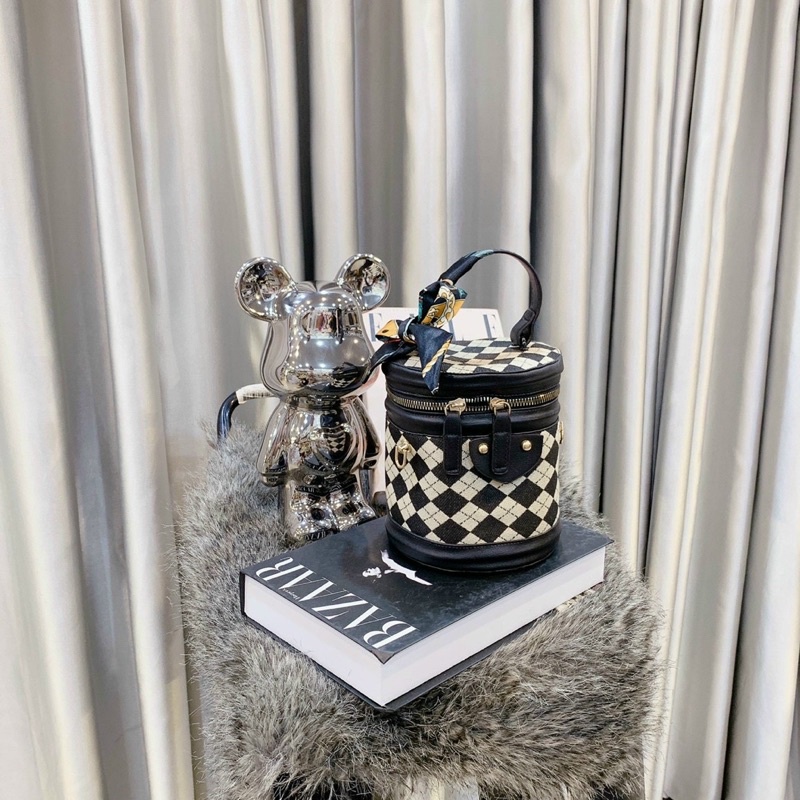 Túi Xách Nữ Dáng Cốp Tròn Ô Trám, Túi Đeo Chéo Nữ Kèm Khăn