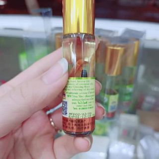 Dầu lăn củ sâm Thái Lan 8cc