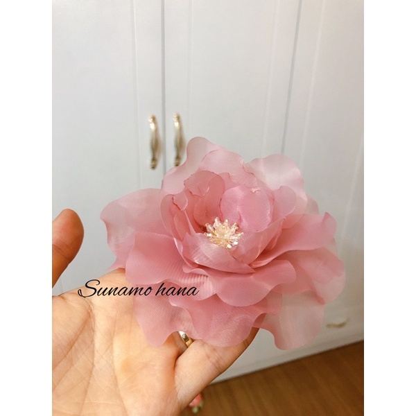 Hoa cài áo handmade - hoa trà màu hồng