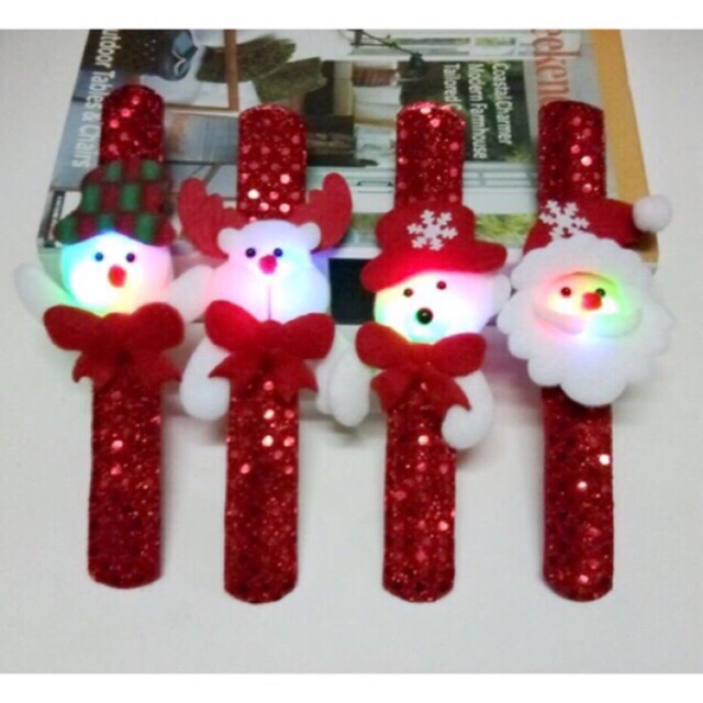 Vòng tay nhung noel có đèn