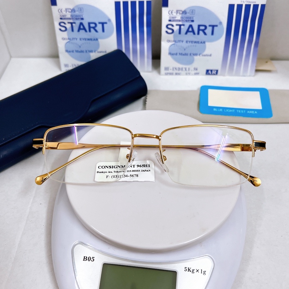 Gọng kính titan Nhật bản nửa viền màu gold sang trọng KT108UNIQUI tròng 0 độ có thể thay mắt khác theo nhu cầu
