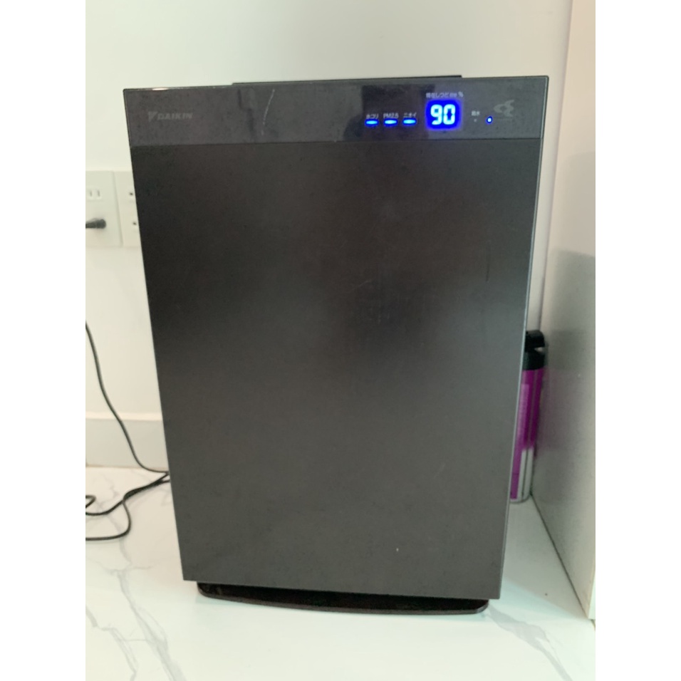 MÁY LỌC KHÔNG KHÍ TẠO ẨM VIP DAIKIN MCK70U-T mầu (NÂU) 2018