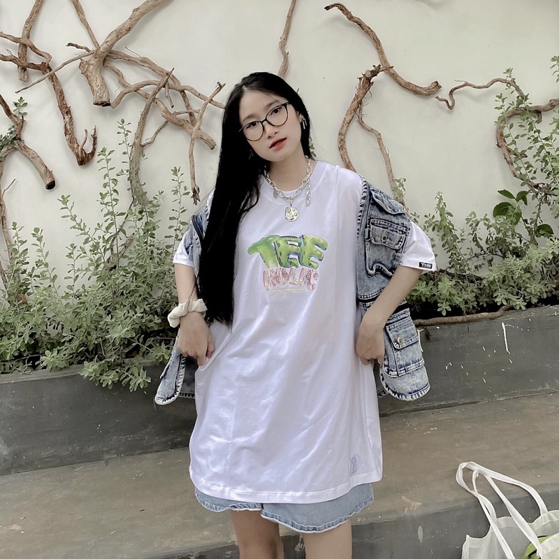 Áo Thun Unisex TeeHolic Swimming Pool Màu Đen Logo THS