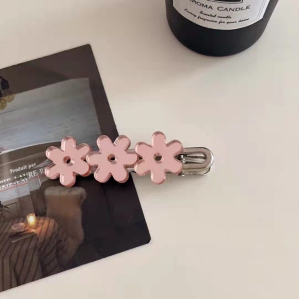 Kẹp Tóc Hình Hoa Màu Bạc Đơn Giản Dễ Thương Phong Cách Hàn Quốc Cho Nữ