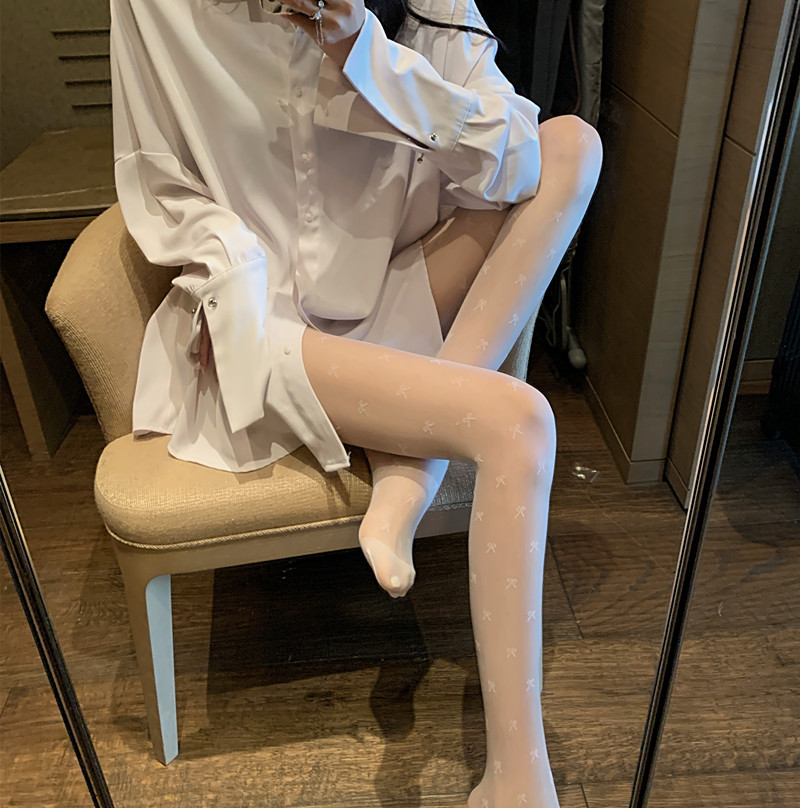 Vớ quần phối nơ xinh xắn gợi cảm cho nữ