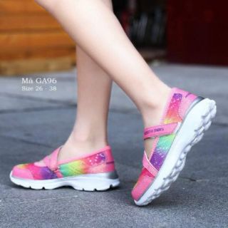 GIÀY BATA SIZE ĐẠI CHO BÉ GÁI.
