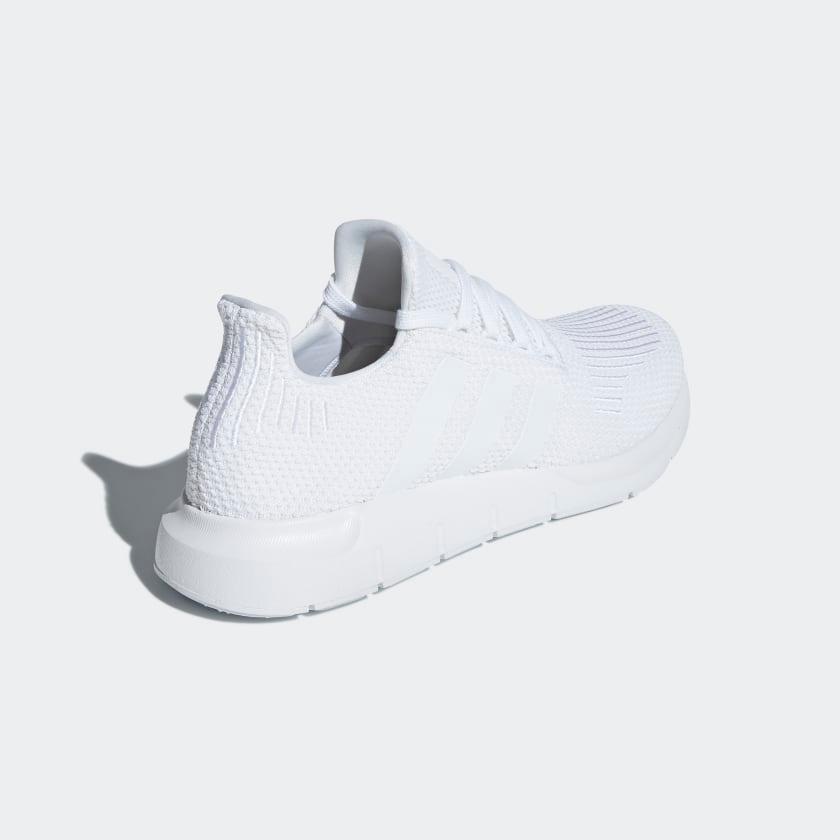 Giày thể thao Adidas Swift Run All White