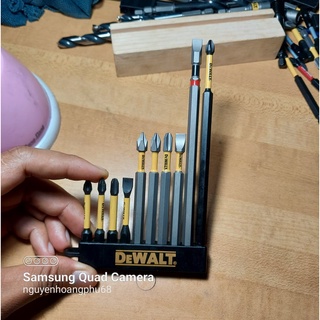 Bộ mũi vít đầu vít Dewalt dài từ 58mm đến 150mm có từ tính mạnh