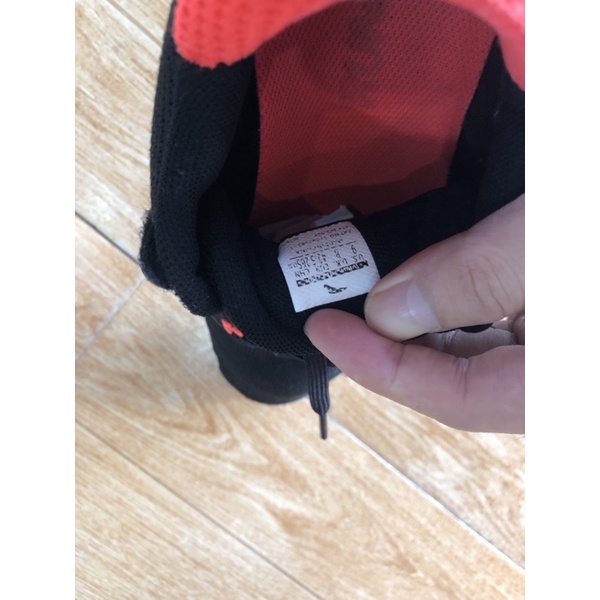 Giày thể thao 2hand