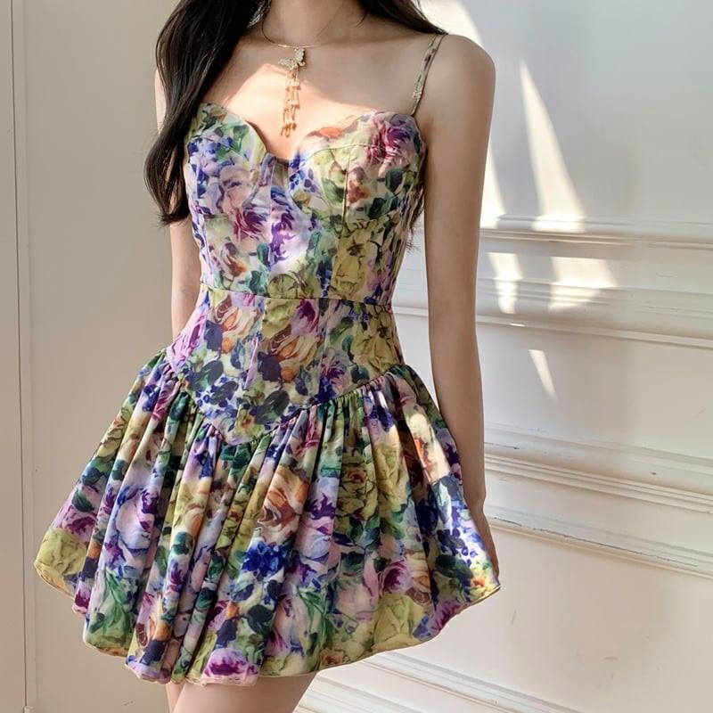 Đầm hai dây hoa hè tông tím xòe ly đi biển dạo phố Jennie