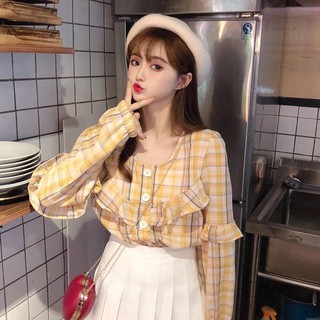 Áo sơ mi kẻ màu vàng tay bèo