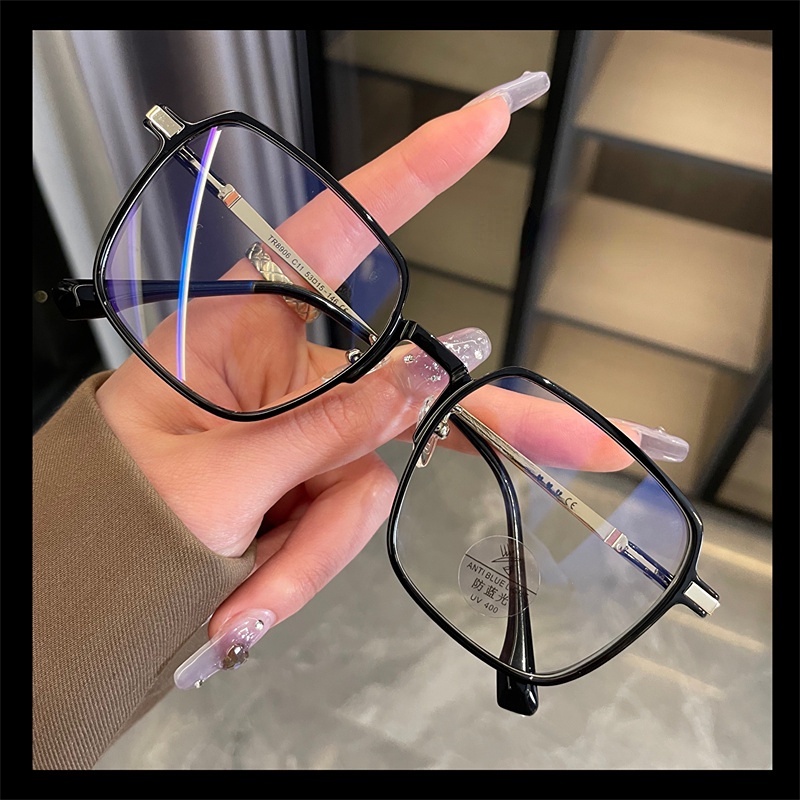 Mắt Kính Chống Bức Xạ Và Ánh Sáng Xanh Dành Cho Nam Và Nữ