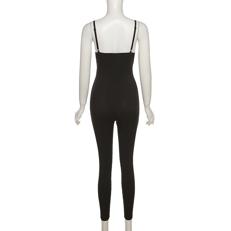 Áo liền quần thiết kế cổ chữ V khoét sâu quyến rũ cho nữ