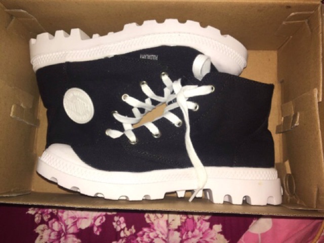 Giày thể thao Palladium