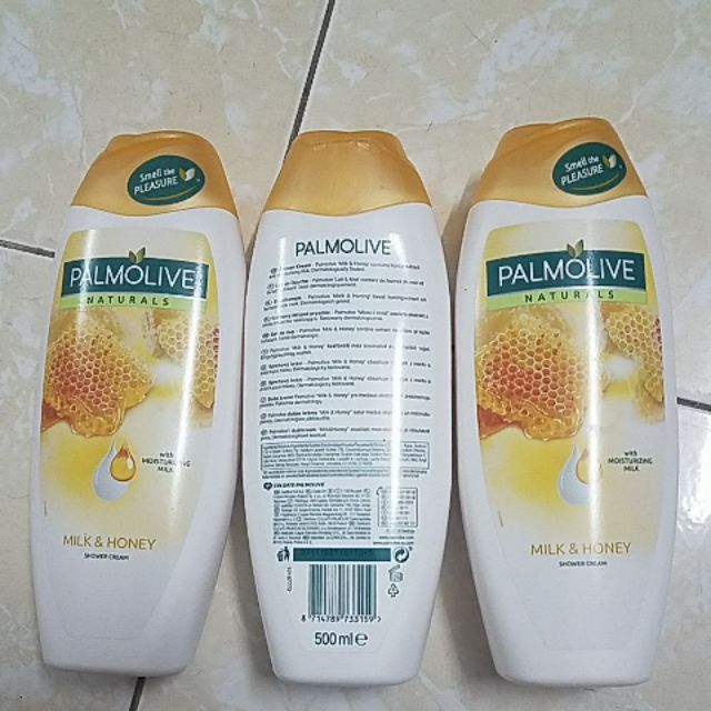 Sữa tắm PALMOLIVE NATURALS của Đức