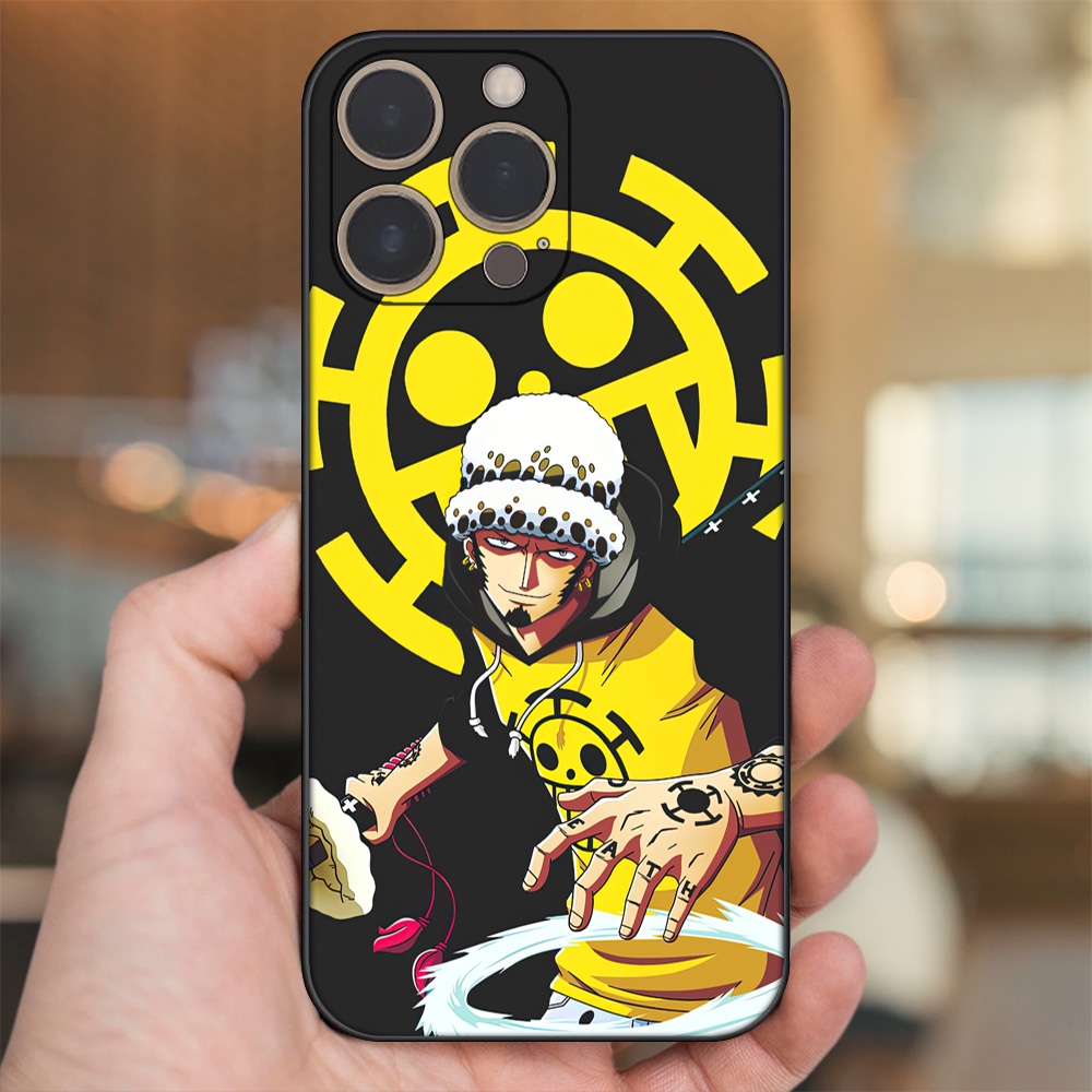 Ốp lưng iPhone 13 Pro dẻo đen cạnh vuông in hình Law One Piece