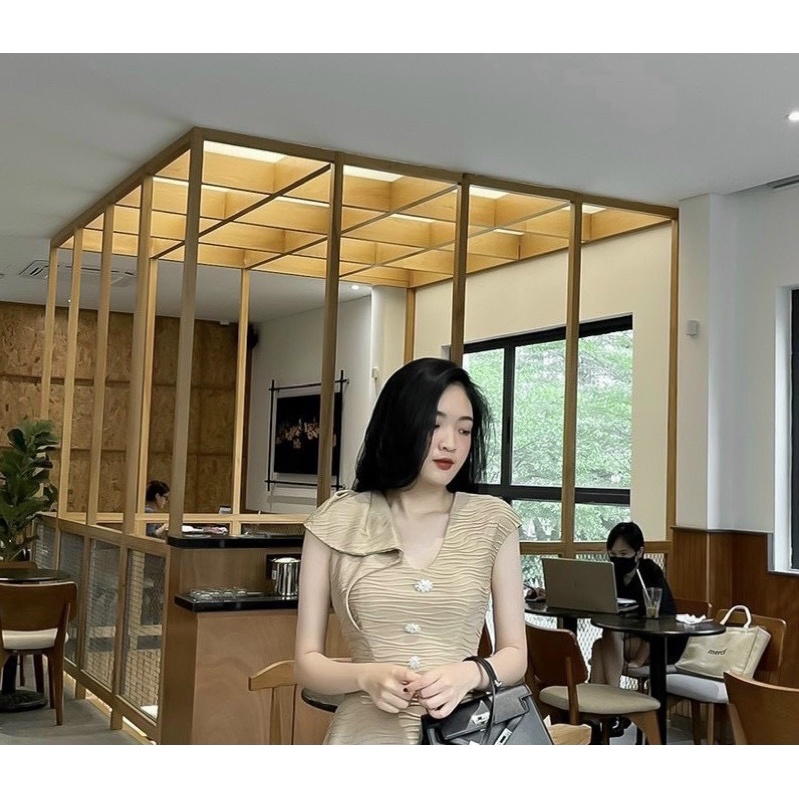 ÁO KIỂU NƠ VAI CỔ TIM