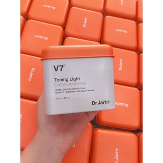 Kem dưỡng trắng da cao cấp V7