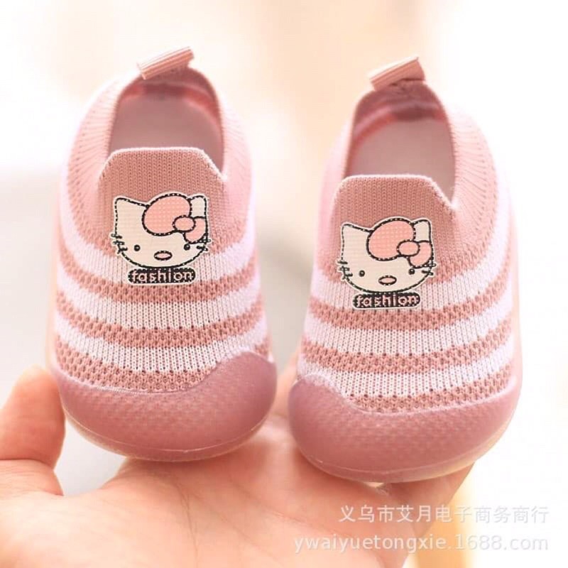 Giày bún Hellokitty dễ thương