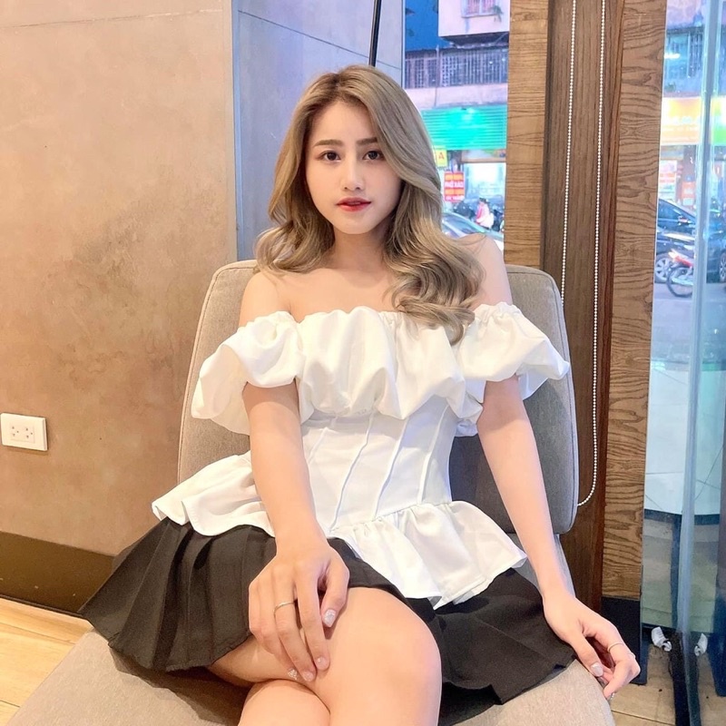 Áo trễ vai tay bồng