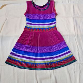 Váy thổ cẩm dân tộc H'mông
