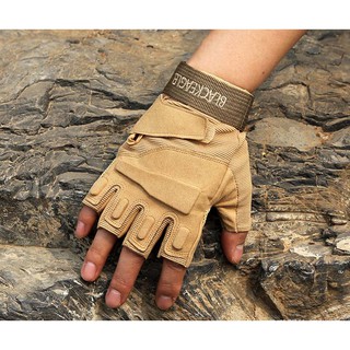 Găng tay Black Eagle, Black Hawk cụt ngón