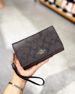 Ví Coach nhỡ