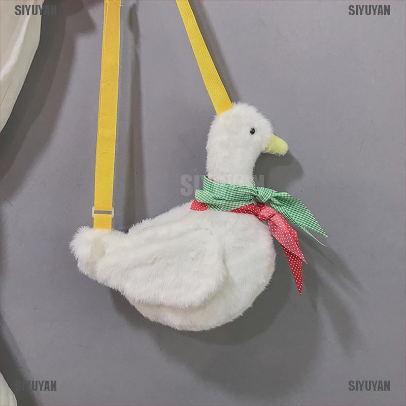 Túi đeo chéo hình vịt lông xù phối khăn choàng phong cách lolita xinh xắn cho nữ