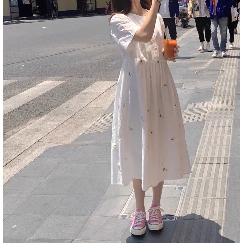 Đầm babydoll hoa cúc tay ngắn thắt nơ eo - Váy babydoll hoa nhí dáng dài cộc tay