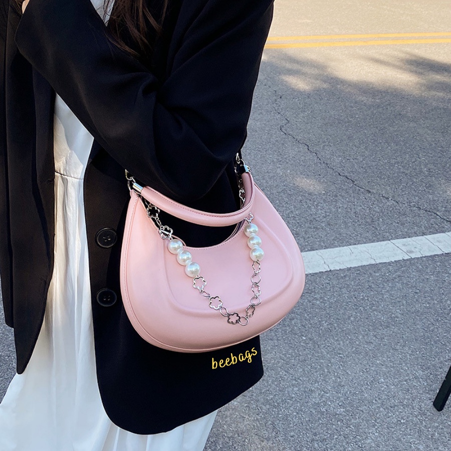 Túi Xách Hình Bán Nguyệt Màu Hồng, Vàng, Trắng, Đen Dễ Phối Đồ | TX32 | Túi Nữ Thời Trang Phối Dây Ngọc Tiểu Thư Cầm Tay